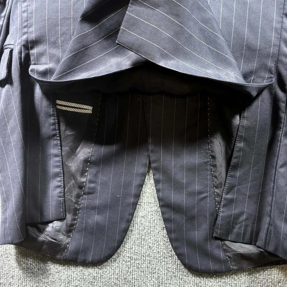 Tommy Hilfiger Suit Jacket Men 38R Navy Blue Pinstripe 100% Wool Casual Business